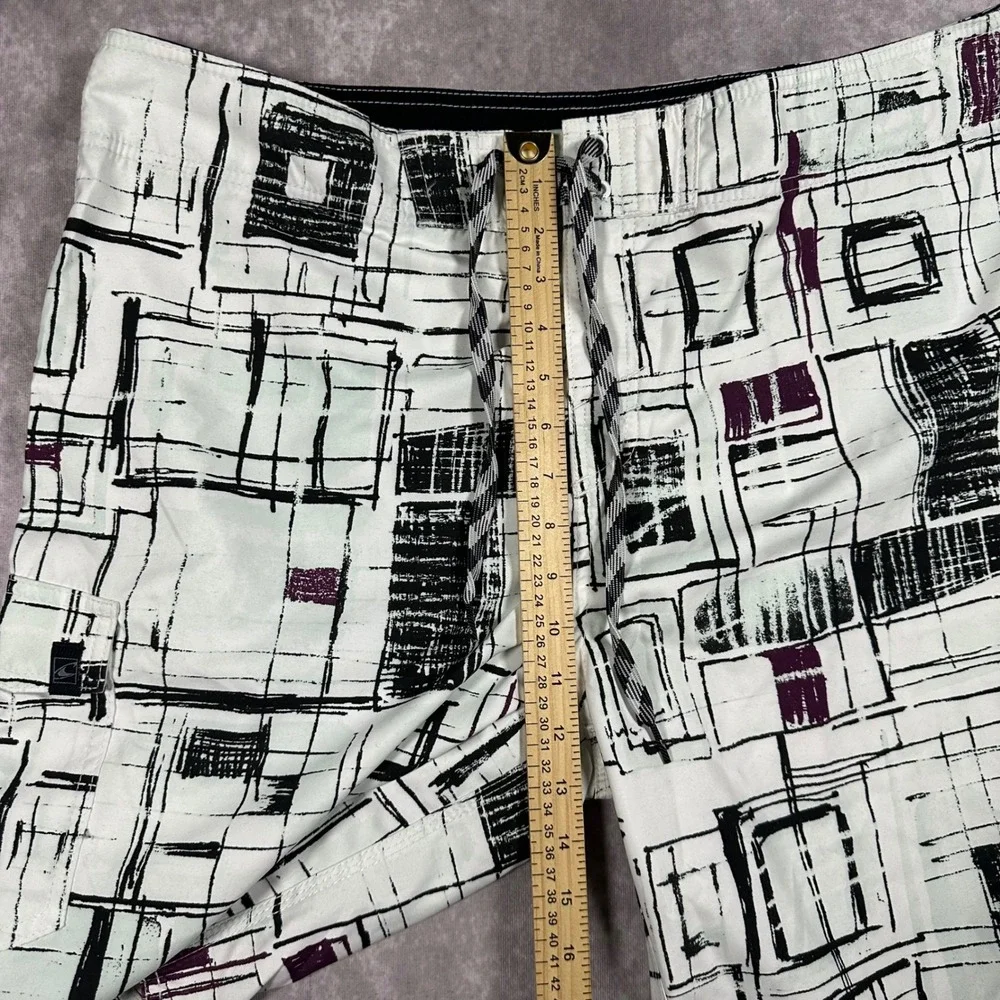 O'Neill Mens Board Shorts 38 Geometric Abstract Print Black Purple Swim Trunks